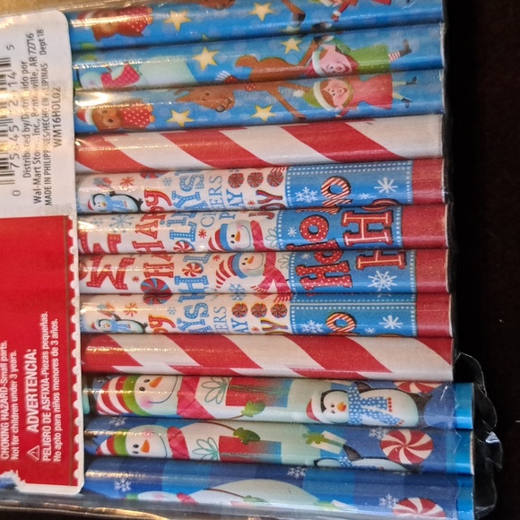 3 packs of 12 case Holiday Pencils Variety - Picture 7 of 8